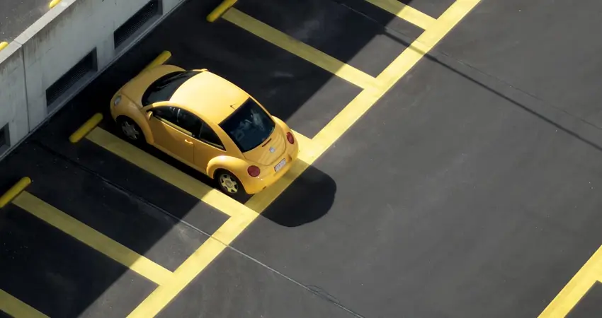 サブスク、カーリースに駐車場は必要